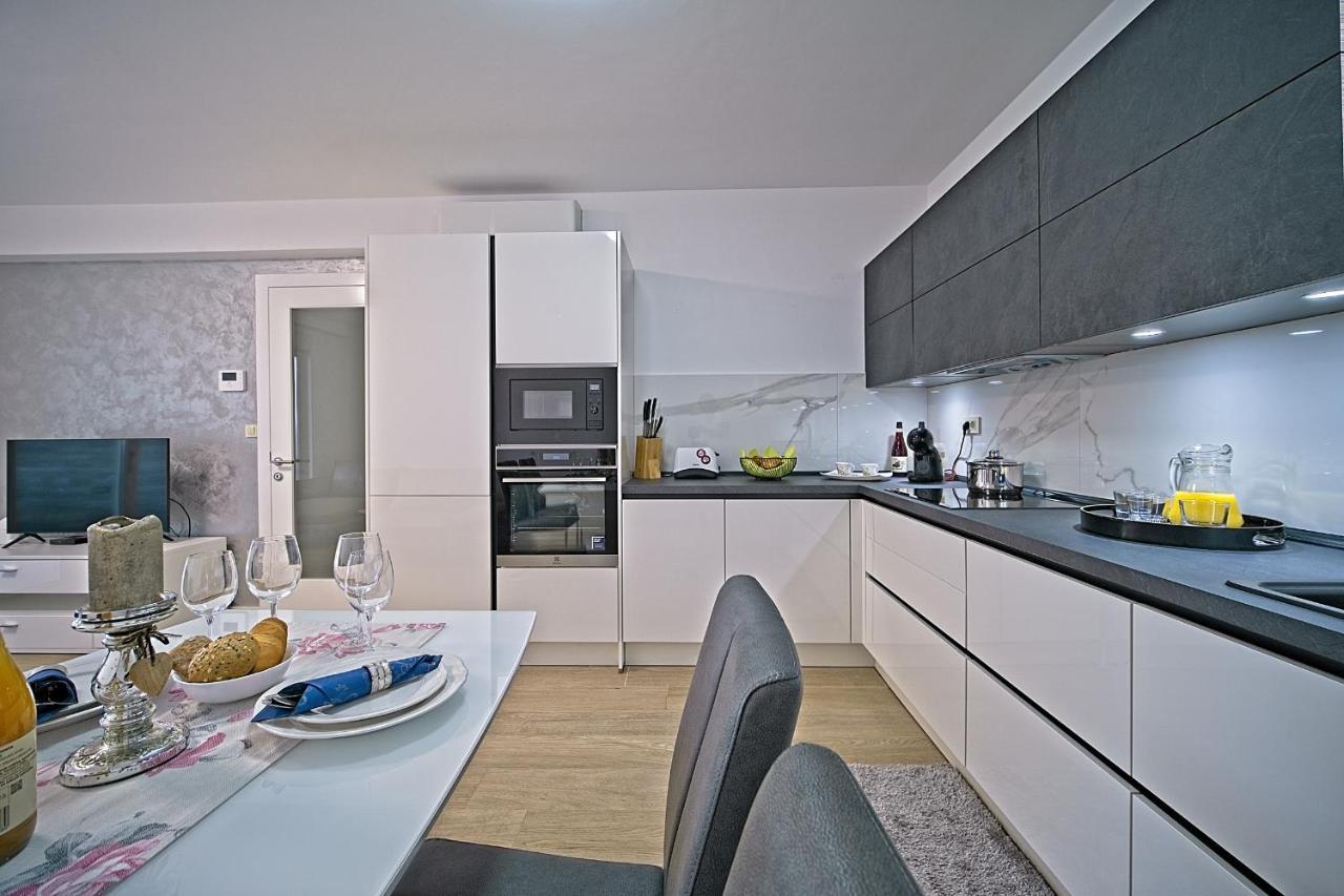 Exclusive Makarska Apartment Aurora Bagian luar foto